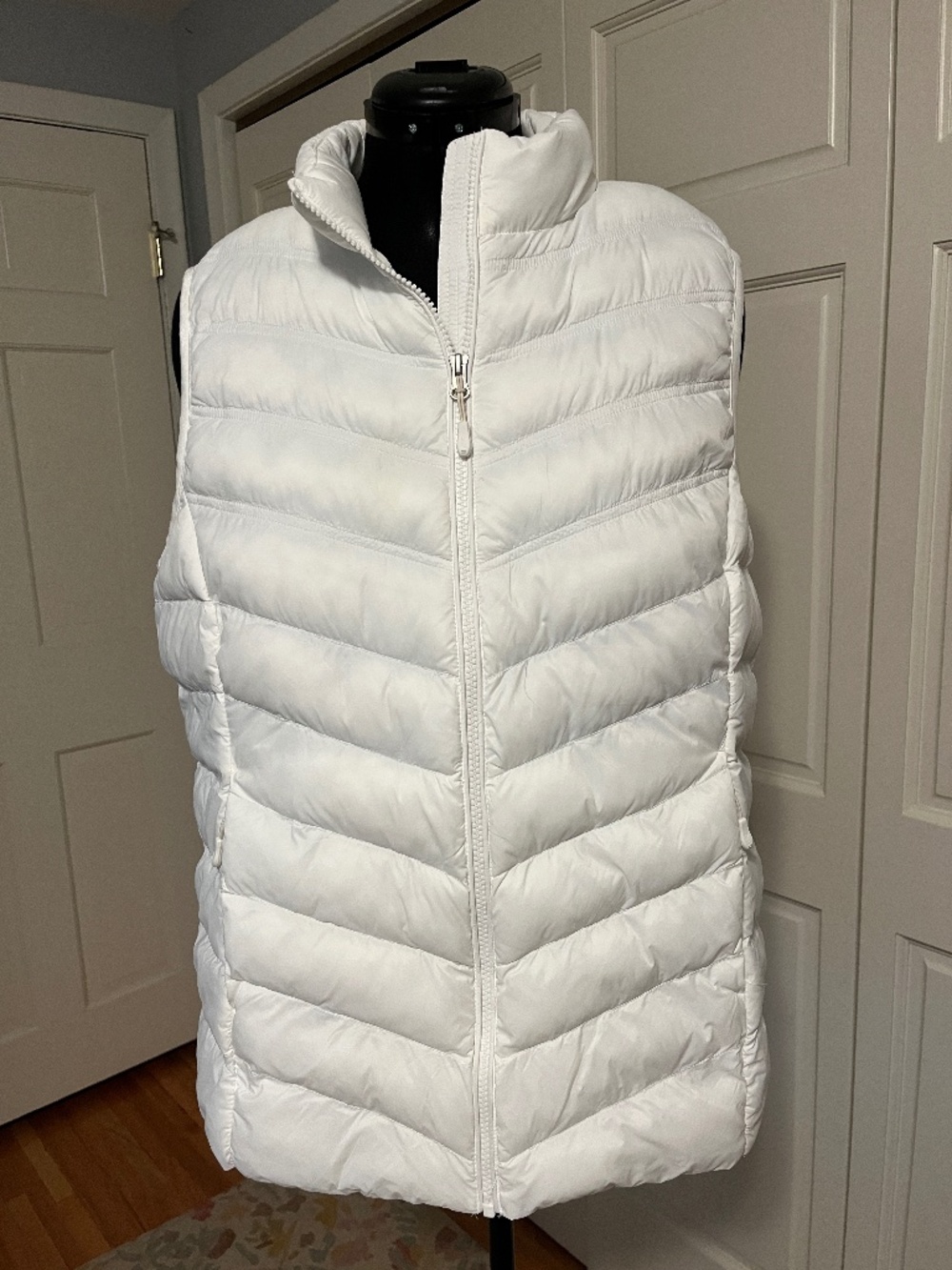 32 Degrees HEAT White Puffer PUFFY VEST Like New Size XL Perfect